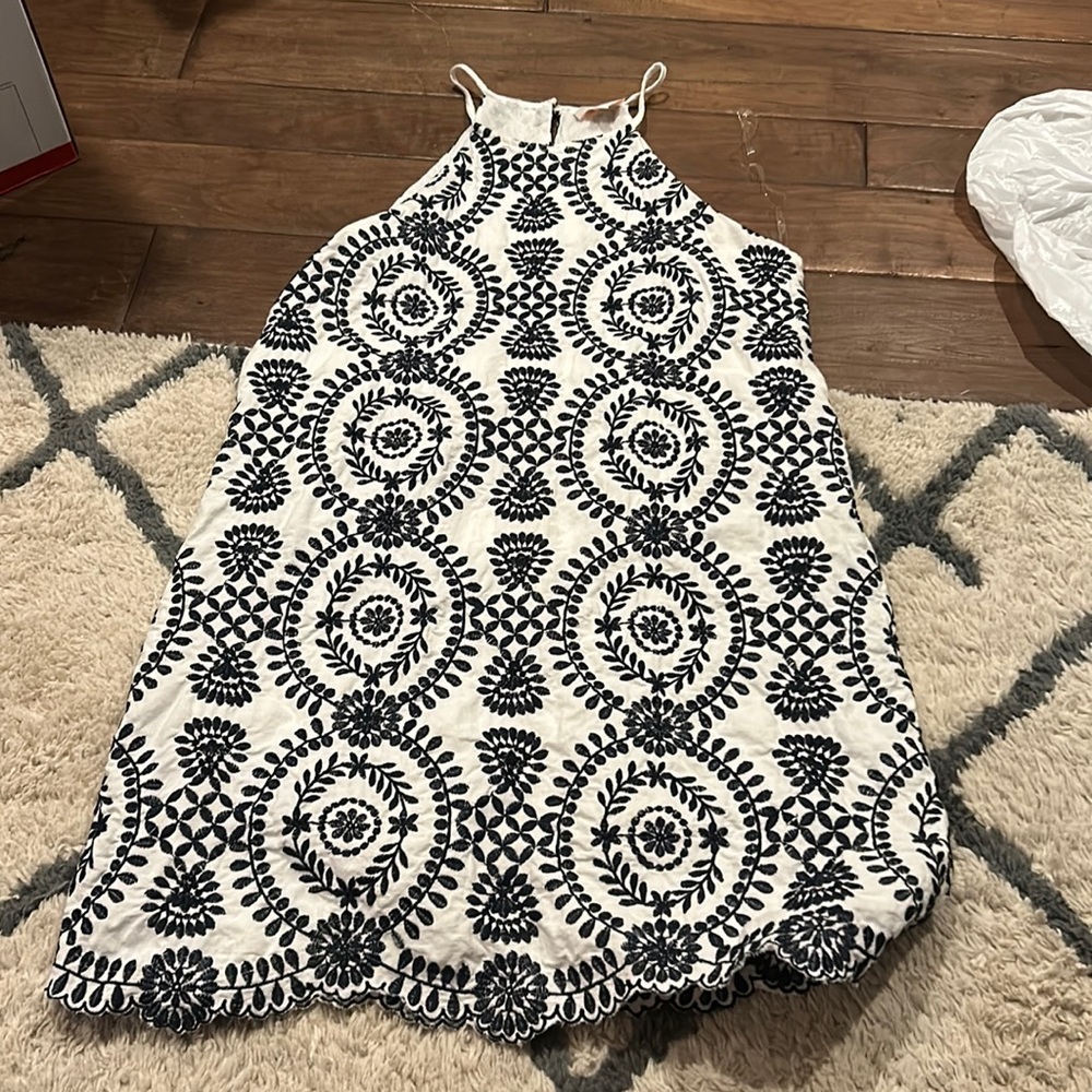 Entro halter dress